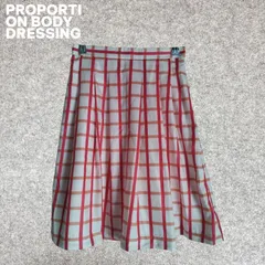 PROPORTION BODY DRESSING　フレアスカート 白と赤のチェック柄 ひざ丈 Mサイズ