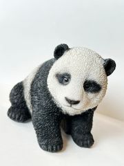 木彫りの熊 パンダペイント 幅125×奥行60×高さ75㎜ 民芸 大熊猫 置物