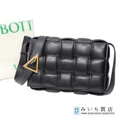 BOTTEGA VENETA ボッテガ ヴェネタ パデットカセット 591970 バック イントレチャート 鞄 ブラック 袋有 mo310