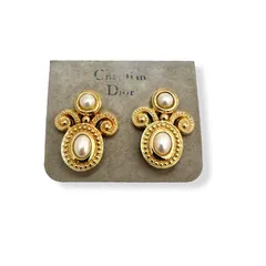 Christian Dior クリスチャンディオール　トライバル　パール　イヤリング　ヴィンテージ　ディオール　ゴールド