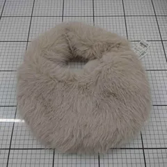 ◇ ⊇ 美品 URBAN RESEARCH アーバンリサーチ 可愛い系 ファーラウンドバッグ ベージュ系 レディース E  【1509190041774】