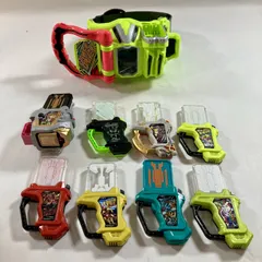 ★  東映 仮面ライダー エグゼイド ゲーマドライバー ライダーガシャット 8種 現状品 1.1kg