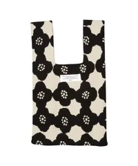 【数量限定】トレンド マチ付き 持ち運び 映え ミニバッグ 旅行 可愛い おしゃれ ファッション 花柄 レディース 洗える 洗濯機OK カメリアベージュ W146-490-204 ニットトートバッグ Patterns 【2024】 [ワールドパーティー]