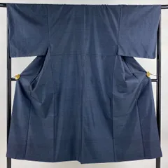 【美品】 男着物 身丈143.5cm 裄丈67.5cm M 袷 大島紬 証紙 亀甲絣 紺色 正絹 秀品 【中古】