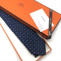 美品 CHANEL シャネル ロゴ マドモアゼル グリポア アクセサリー柄