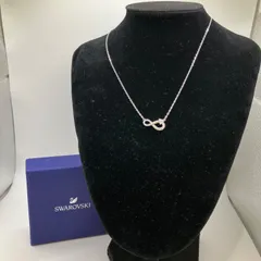 5001　SWAROVSKI　スワロフスキー　ネックレス　ペンダント　 インフィニティ　∞　クリスタル　シルバー系　箱付き　 レディース
