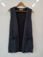 ピ78●CROCODILE●クロコダイル●ニット●ジレ●両ポケット●ワンポイント●ロゴ刺繍●sizeM●グレー