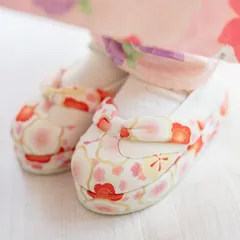 【白地に梅】花柄鼻緒のスリッポン TAK キッズ キャサリンコテージ