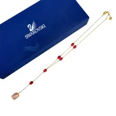 【美品】 SWAROVSKI スワロフスキー 7Pクリスタル カラーストーン チェーン ロング ネックレス レッド 赤色石 ピンク色石 ゴールド金具 金色 アクセサリー ジュエリー レディース 箱付き ペンダント