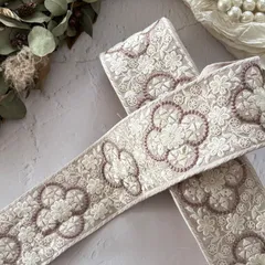 170 インド刺繍リボン 約6.5cm幅×50cm  シルク素材　ベージュ