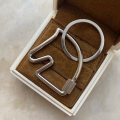 Item thumbnail for item 28334691-4bb3-42b9-9bdd-e8a68eac7312