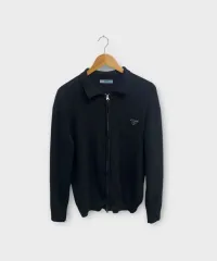 2025年最新】PRADA メンズ カーディガンの人気アイテム - メルカリ