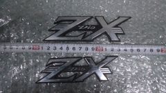 ZX キラキラ埋めつくし エンブレムデコ - メルカリ