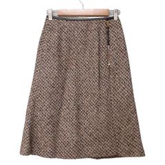 Item thumbnail for item f0ba8429-7047-4594-8b3a-2e53d32c0c7c