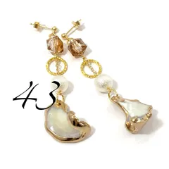 43コットン風パール＆シェルピアス ハンドメイド イヤリング