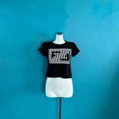 1145【ヴィンテージ】FENDI フェンディ　maglia クロップドTシャツ ブラックのサムネイル