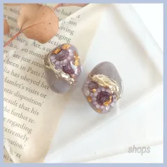 レジン　くすみカラー　アンティーク調　ドライフラワー　お花　鉱石風　パープル　大ぶり　プレゼント　ギフト　普段使い　イヤリング/サージカルステンレス/樹脂ピアス/金属アレルギー対応　ハンドメイドピアス　ハンドメイドアクセサリー　NO.254