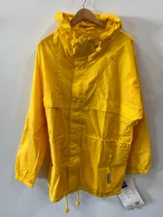 ピ88⚫︎Helly Hansen⚫︎ヘリーハンセン⚫︎メンズ⚫︎ナイロン⚫︎ジャケット⚫︎パッカブル⚫︎フード付き⚫︎説明書付き⚫︎新品⚫︎sizeM⚫︎黄