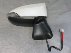 ポルテ CBA-NNP11 20年式 右ドアミラー774 №90710 ポルテ型式：CBA-NNP11（トヨタ）のクルマカタログ｜中古車の