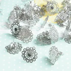 【サージカルステンレス 316 】花柄模様 ピアス シルバー タイプB 通し穴つき 15mm 4個(2ペア) キャッチ付き ステンレス アクセサリー パーツ 金属アレルギー対策 問屋 専門店