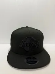 Newera ロサンゼルスレイカーズ 9fifty スナップバックキャップ ブラックカラー