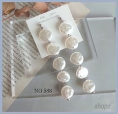 Item thumbnail for item d8323b5f-5152-4a63-879a-c4bd56f5d1b2