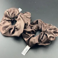 【新品】ヘアアクセサリー ヘアゴム シュシュ ２本セット ブラウン シンプル◆