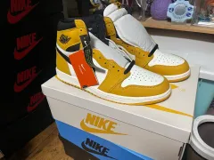 ナイキ エア ジョーダン1 ハイ イェロー オーク290