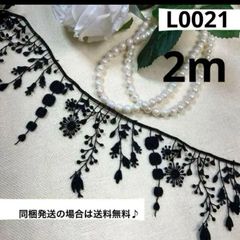 Item thumbnail for item 689bfe3d-f33f-4f0a-a417-eb6ba284b04b