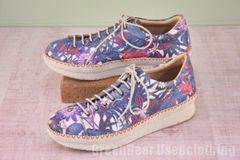 Item thumbnail for item 81e08899-5616-4798-a9af-0f2429b36996