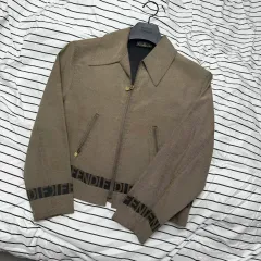 2025年最新】fendi ジャケットの人気アイテム - メルカリ