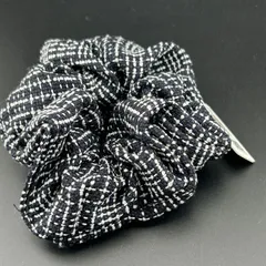 【新品】【ネコポス】定価1430円 ヘアアクセサリー ヘアゴム シュシュ ブラウン ブラック×ホワイト◆