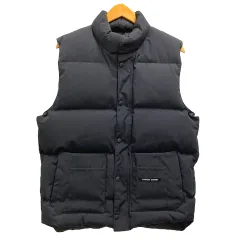 2026年最新】中古 カナダ グース ダウン ベストの人気アイテム - メルカリ