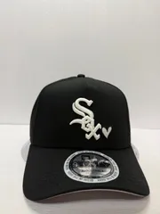 Newera シカゴホワイトソックス ハート 9forty A-FRAME スナップバックキャップ ブラックカラー