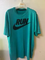 ナイキ RUN 半袖 Tシャツ ミント