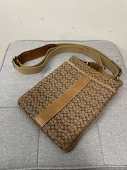 COACH コーチ シグネチャー柄 ショルダーバッグ 斜めがけ ベージュ×ブラウン 使用感あり 幅16×高さ21cm