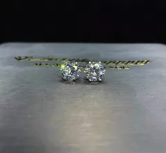 サージカルステンレス シルバー925 メッキ CZダイヤ ピアス 4mm ダイヤモンド ユニセックス 大粒 AAA CZ クリスタル スワロフスキー 送料込