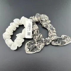 【新品】【ネコポス】定価1100円 ヘアアクセサリー ヘアゴム シュシュ ２本セット ホワイト リボン◆