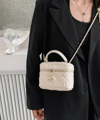 キルティングショルダーバッグ ミニバッグ 1XIUF-WH-FF オフホワイト/ワンサイズ