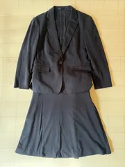 ト2510-②-5331 レミュー　LES MUES 洗える　スカートスーツ上下　セットアップ　紺　サイズ９