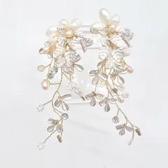 美品 イヤリング フラワー パール ビジュー ラインストーン キラキラ 披露宴 式 お色直 アクセサリー ウェディング ブライダル ゴールド