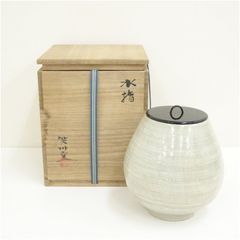 Item thumbnail for item 49318bbc-388f-4859-ab8e-40bcd568fb56