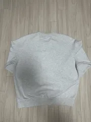 NEW ERA ESSENTIALS スウェット ヘザースグレイ