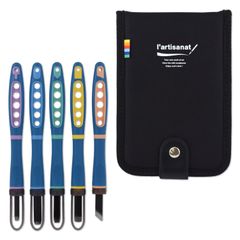 Item thumbnail for item e330112e-bcc3-447c-9b64-0e683c193a64