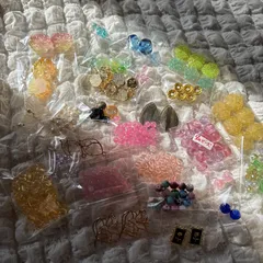 ビーズ　パーツ　まとめ売り　在庫処分