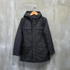 Tommy Hilfiger トミーヒルフィガー マウンテンパーカー ダウンジャケット /キッズ (152) / JP270