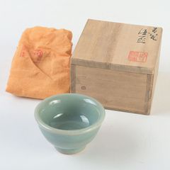 青花浮龍三口瓶 乾隆染年旭華堂製 - メルカリ