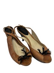 Item thumbnail for item 5e9c7407-ca0c-40e1-859b-6b45d35e4123