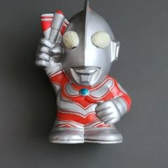 ウルトラマン ソフビ 貯金箱 - メルカリ