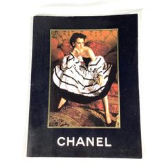 CHANEL カタログ　1993年　シャネル　クラウディアシファー レトロ シャネル CHANEL カタログ クラウディアシファー - メルカリ